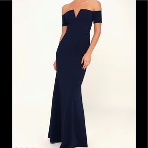NWT LULU’S LYNNE NAVY BLUE OFF SHOULDER MAXI DRESS (M)
